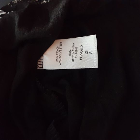 Roaman's Black Silver Paint Splatter Drawstring Tunic Short Sleeve Top 12 NWOT - Picture 6 of 8